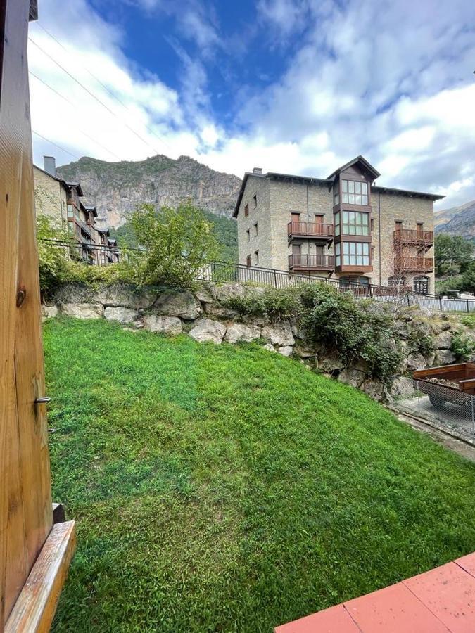 Apartamento Con Espectacular Terraza Escarrilla Εξωτερικό φωτογραφία